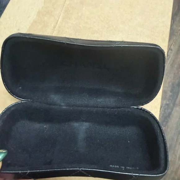 Chanel Women’s Dark Gray Frame Round Sunglasses - Picture 15 of 15